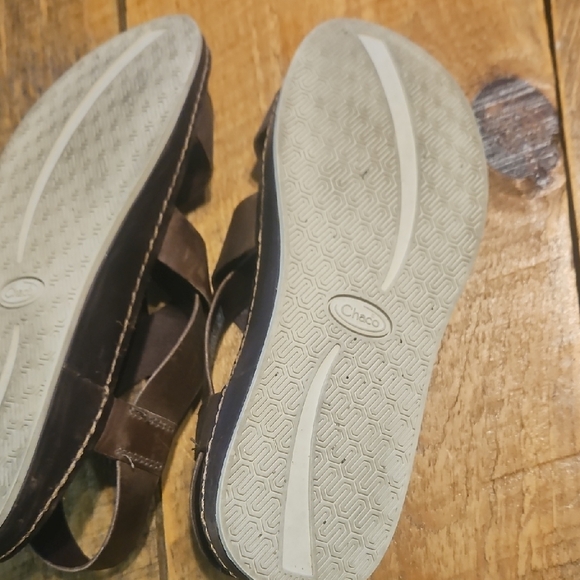 Chaco Brown Leather Sandals - Picture 4 of 6